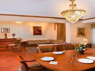 The Bmk Hotel Ню Делхи Екстериор снимка