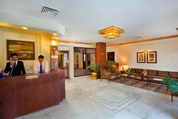 The Bmk Hotel Ню Делхи Екстериор снимка